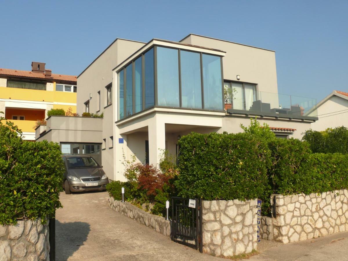 Apartment Branimir Omisalj ภายนอก รูปภาพ