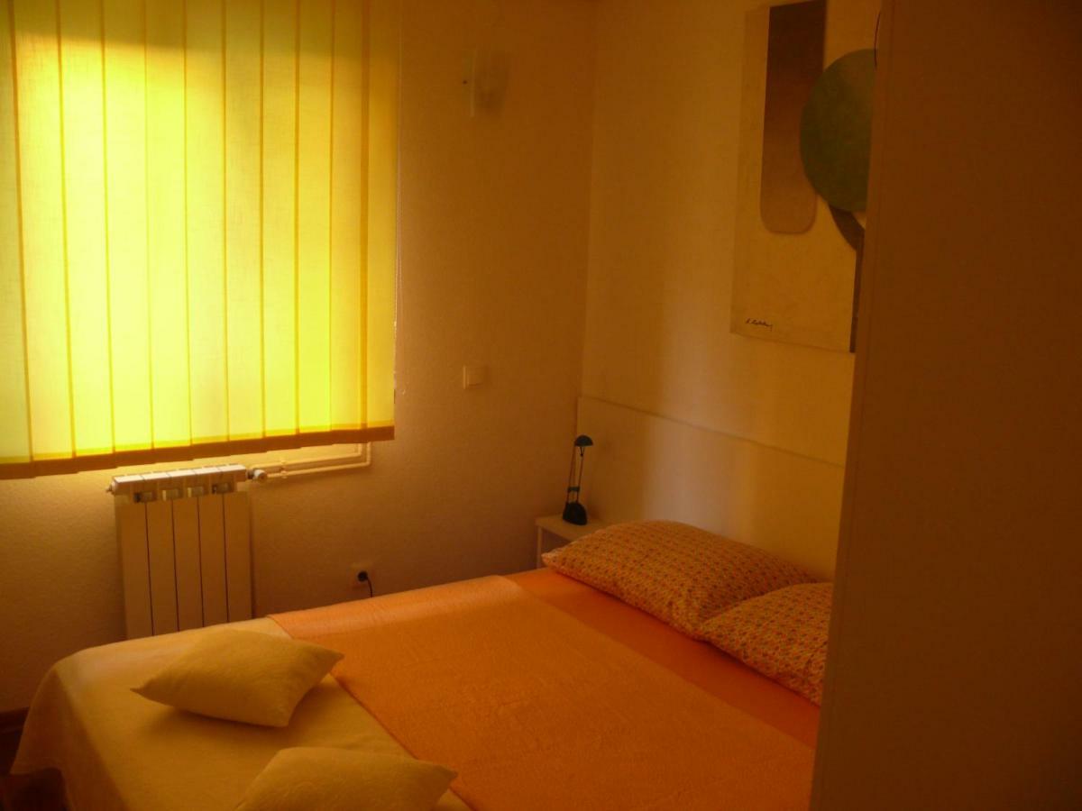 Apartment Branimir Omisalj ภายนอก รูปภาพ